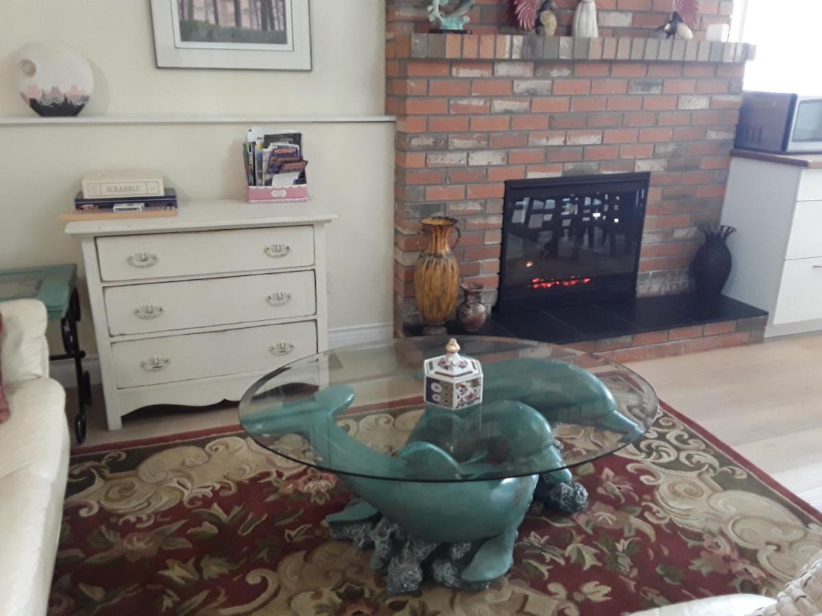 Cedar Acres Vacation Rental Fanny Bay Buitenkant foto